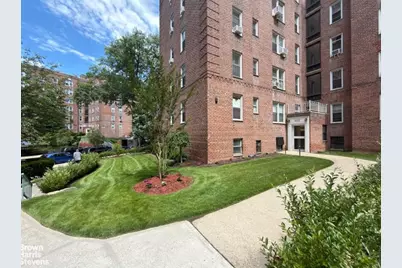 5620 Netherland Avenue #3E, New York City, NY 10471 - Photo 9