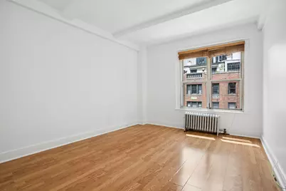 150 E 49th Street #9A, New York City, NY 10017 - Photo 7