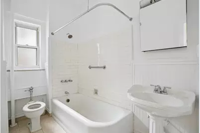 150 E 49th Street #9A, New York City, NY 10017 - Photo 15