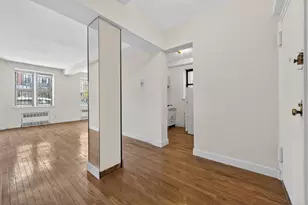 2680 E 19th St, New York City, NY 11235 - Photo 15