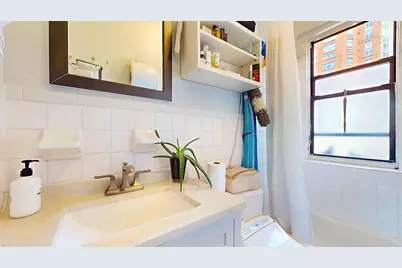 4-6 W 105th Street #6-A, New York City, NY 10025 - Photo 19