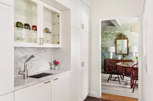 350 E 57th St, New York City, NY 10022 - Photo 3