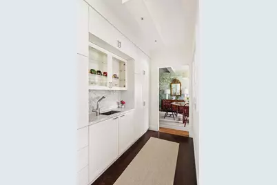 350 E 57th Street #5B, New York, NY 10022 - Photo 3
