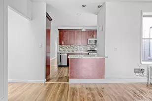 327 Midwood St, New York City, NY 11225 - Photo 3