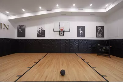 78-29 Austin Street #510, New York City, NY 11375 - Photo 19