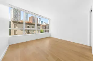 301 E 61st St, New York City, NY 10065 - Photo 3