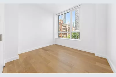 301 E 61st Street #3B, New York City, NY 10065 - Photo 5