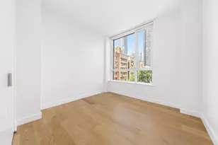 301 E 61st St, New York City, NY 10065 - Photo 5