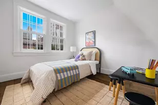 222 E 71st St, New York City, NY 10021 - Photo 7