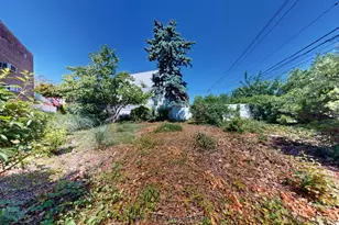 2042 Gerritsen Ave, New York City, NY 11229 - Photo 29
