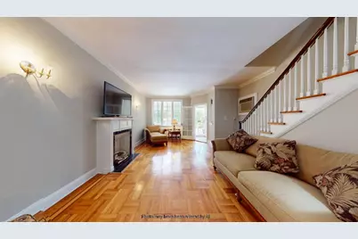 2042 Gerritsen Avenue, New York City, NY 11229 - Photo 9