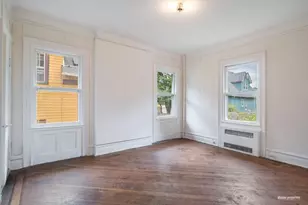 502 E 17th St, New York City, NY 11226 - Photo 15
