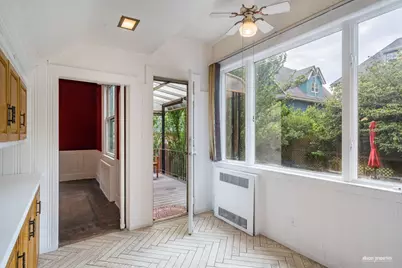 502 E 17th Street, New York City, NY 11226 - Photo 9