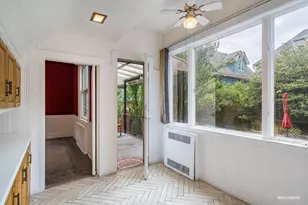 502 E 17th St, New York City, NY 11226 - Photo 9