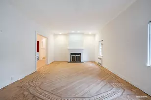 502 E 17th St, New York City, NY 11226 - Photo 3