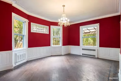 502 E 17th Street, New York City, NY 11226 - Photo 7