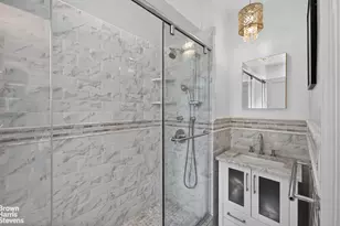 434 E 52nd St, New York City, NY 10022 - Photo 9