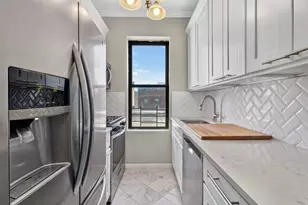 24-39 38th St, New York City, NY 11103 - Photo 3