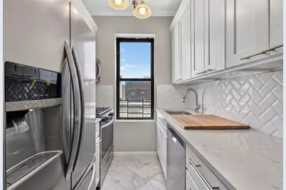 24-39 38th Street #D-6, New York City, NY 11103 - Photo 3
