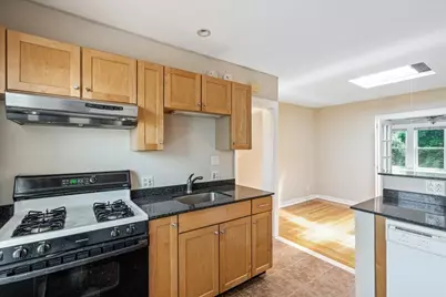 99-13 Ascan Avenue, New York City, NY 11375 - Photo 47