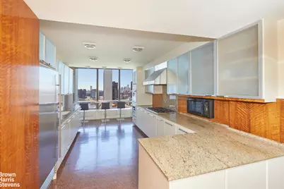 870 United Nations Plaza #33/34E, New York City, NY 10017 - Photo 11