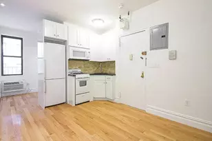 325 E 78th St, New York City, NY 10075 - Photo 5