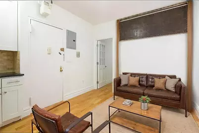 325 E 78th Street #3C, New York City, NY 10075 - Photo 1