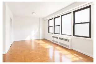 220 E 54th St, New York City, NY 10022 - Photo 3