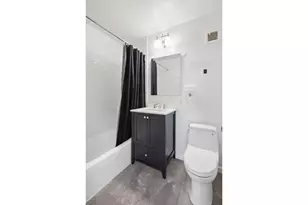 159 W 53rd St, New York City, NY 10019 - Photo 17