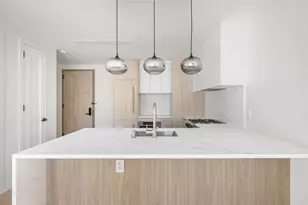 11-36 45th Rd, New York City, NY 11101 - Photo 5