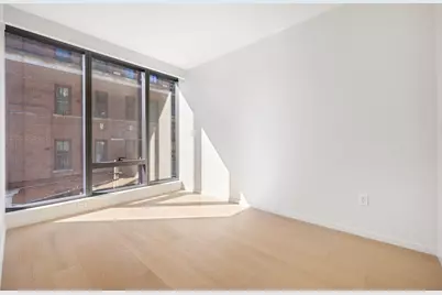 11-36 45th Road #609B, New York City, NY 11101 - Photo 9