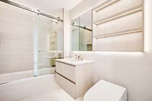 11-36 45th Rd, New York City, NY 11101 - Photo 11