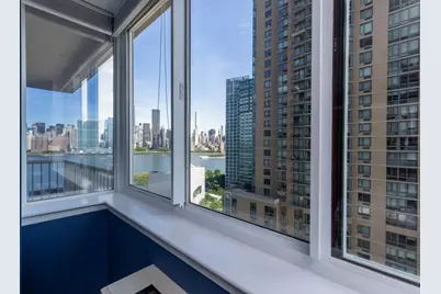 4-74 48th Avenue #15-E, New York City, NY 11109 - Photo 5