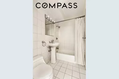 240 E 46th Street #7G, New York City, NY 10017 - Photo 11