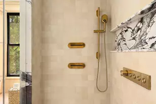 37 Decatur St, New York City, NY 11216 - Photo 15