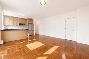 601 W 137th St, New York City, NY 10031 - Photo 3