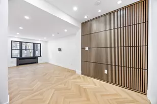 25 Minetta Ln, New York City, NY 10012 - Photo 7