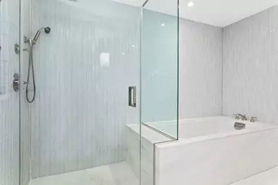 305 E 85th Street #6C, New York City, NY 10028 - Photo 7