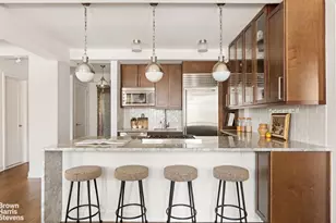 410 W 24th St, New York City, NY 10011 - Photo 3