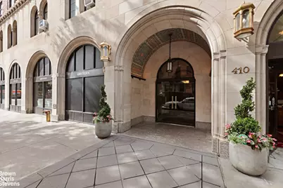 410 W 24th Street #11GHK, New York City, NY 10011 - Photo 9
