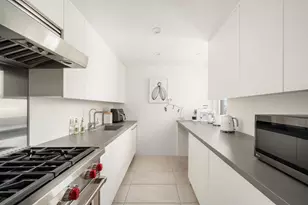 303 E 57th St, New York City, NY 10022 - Photo 3