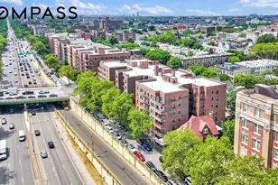 100 Ocean Pkwy, New York City, NY 11218 - Photo 33