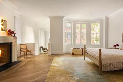 5 E 63rd Street, New York, NY 10065 - Photo 11