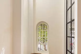 5 E 63rd St, New York, NY 10065 - Photo 9