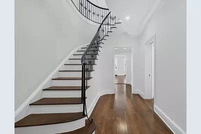 544 E 86th Street #PHE, New York City, NY 10028 - Photo 1