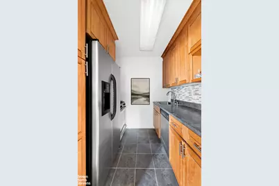 201 E 28th Street #15L, New York City, NY 10016 - Photo 9