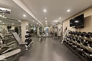 211 E 51st St, New York City, NY 10022 - Photo 13