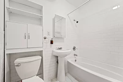 351 W 47th Street, New York City, NY 10036 - Photo 17