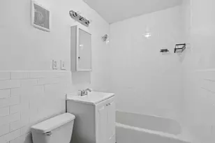 351 W 47th St, New York City, NY 10036 - Photo 11