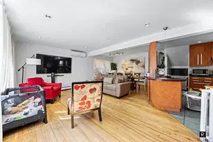 69-07 Little Neck Pkwy, New York City, NY 11004 - Photo 5